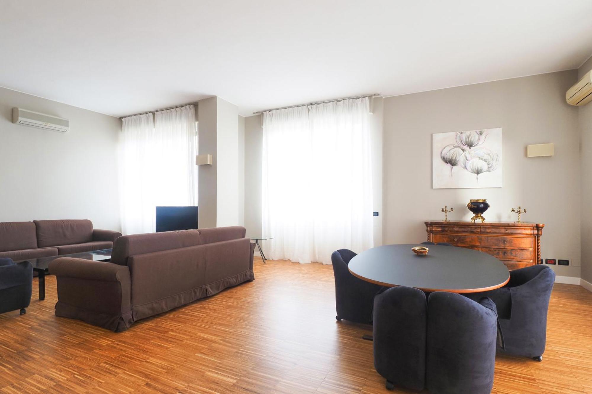 Appartement Joyce à Milan Extérieur photo